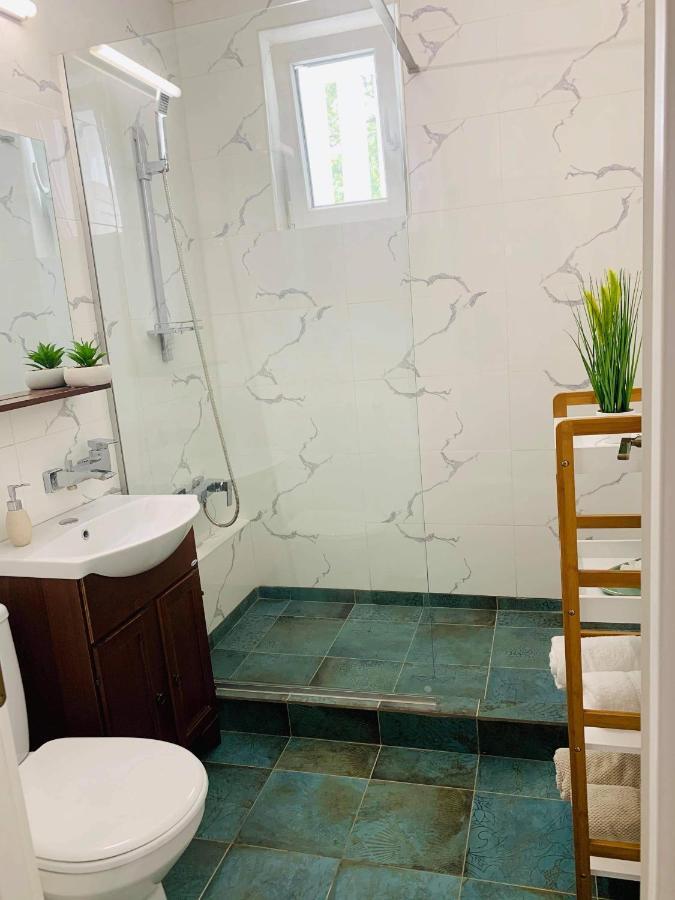 Niran Apartament Oradea Luaran gambar