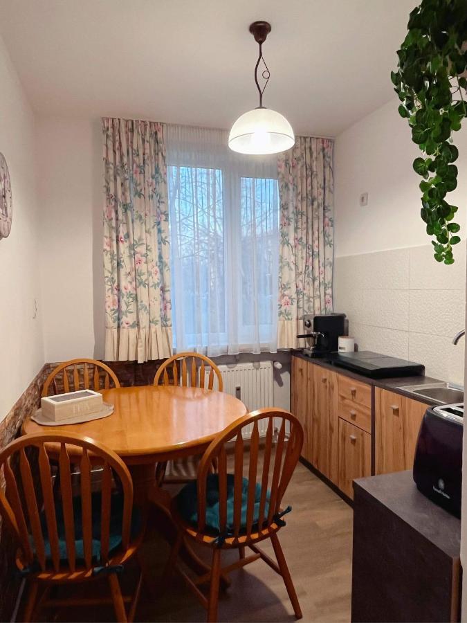 Niran Apartament Oradea Luaran gambar